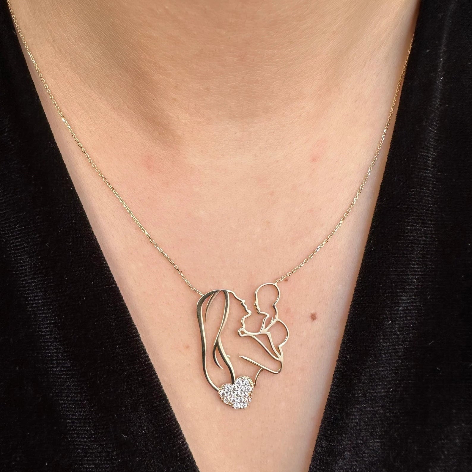 Unbreakable Bond Mom Necklace - ARTSY SILVER