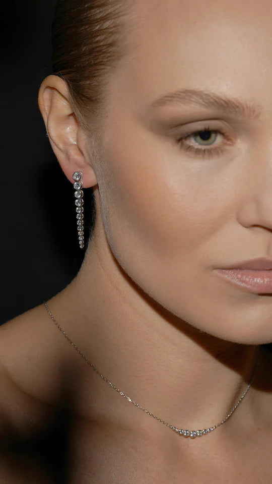 9 Round Stones Necklace Silver