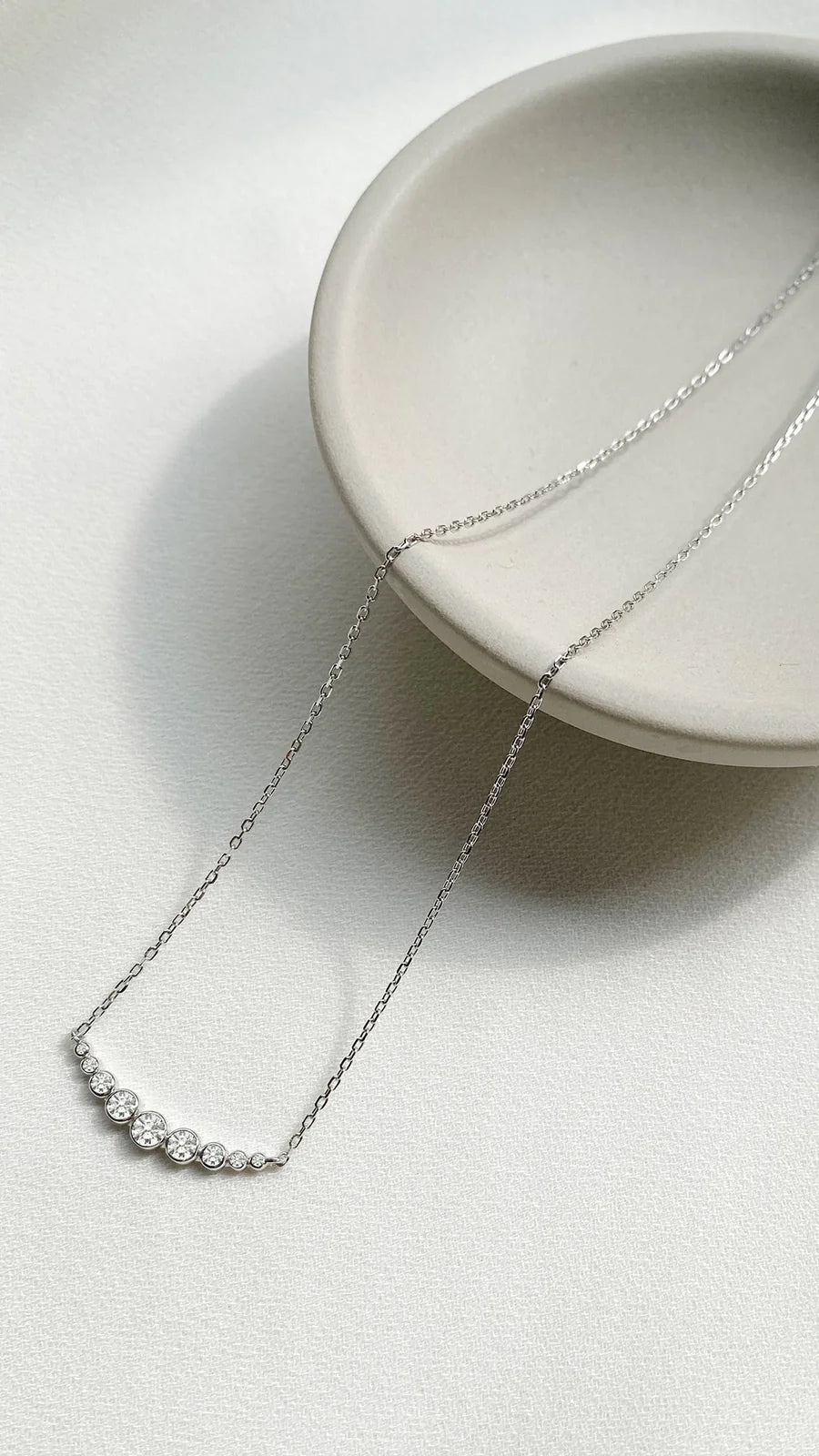 9 Round Sones Necklace Silver - ARTSY SILVER