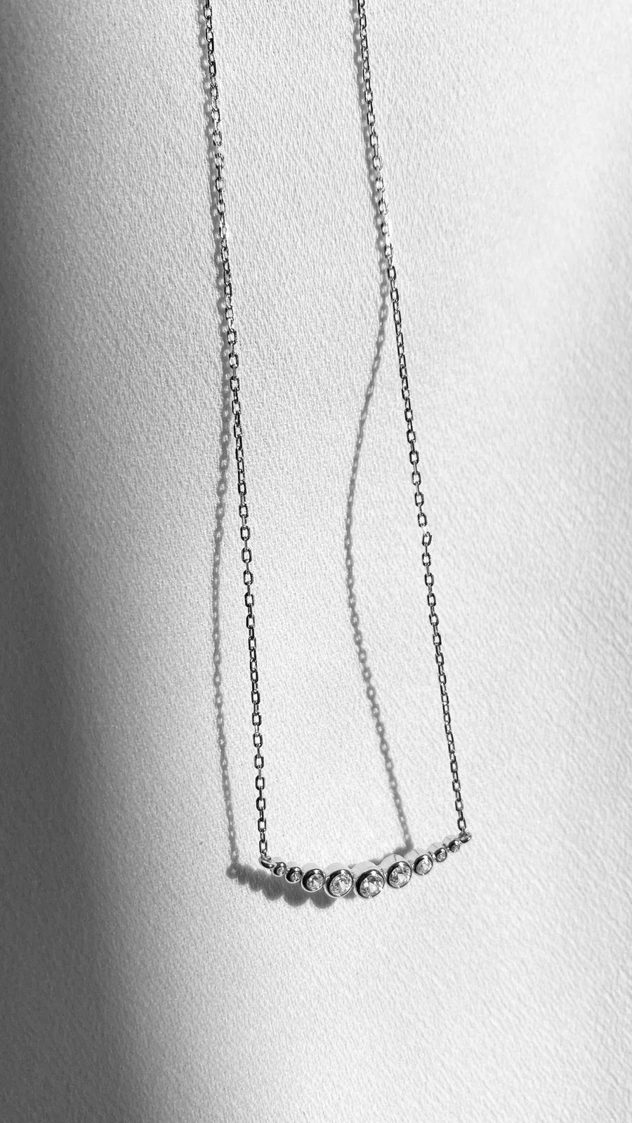 9 Round Sones Necklace Silver - ARTSY SILVER
