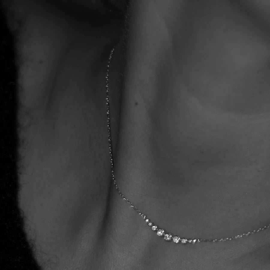 9 Round Sones Necklace Silver - ARTSY SILVER