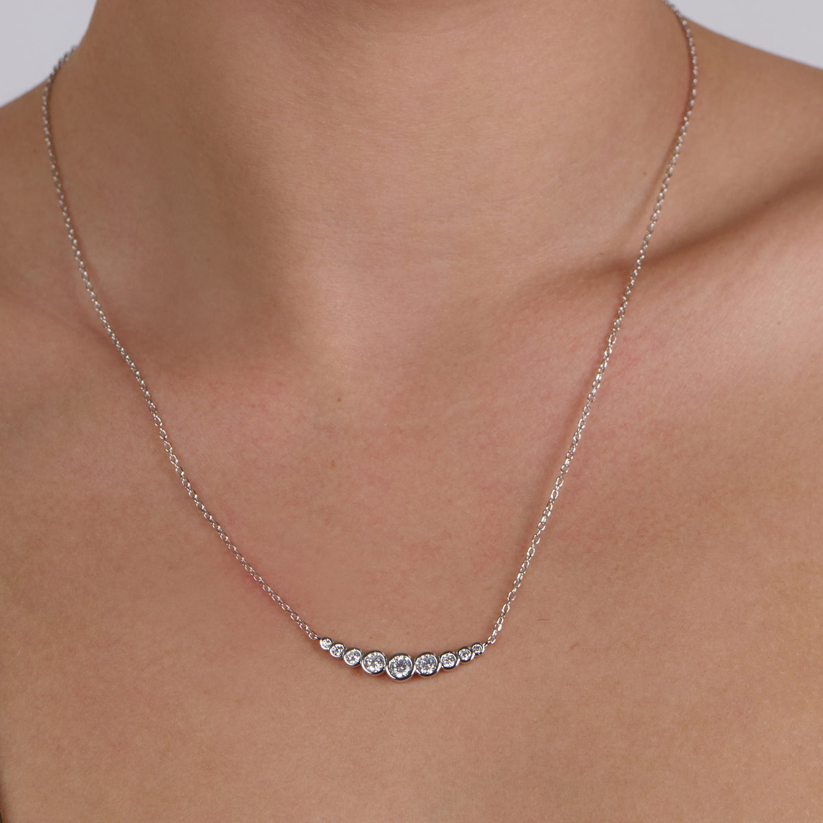 9 Round Stones Necklace Silver