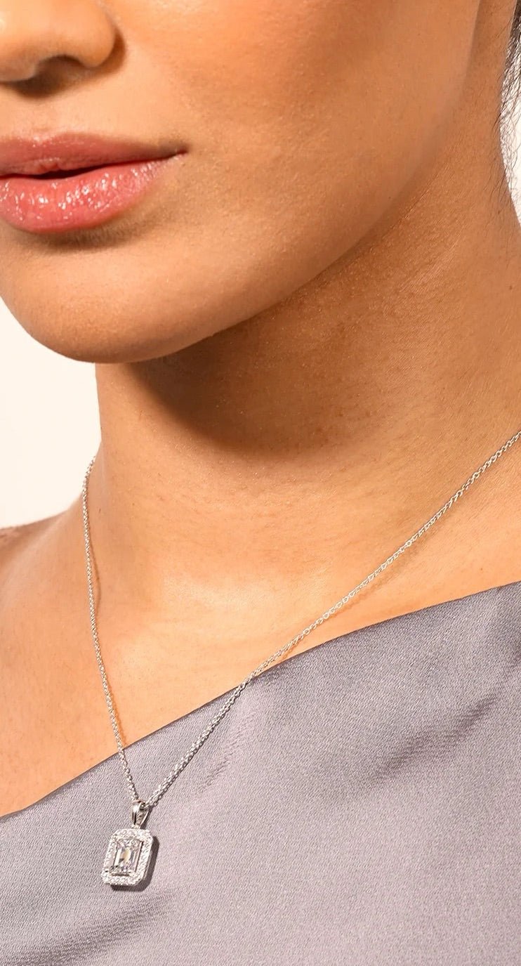 Alice Borderset Zircon Necklace - ARTSY SILVER