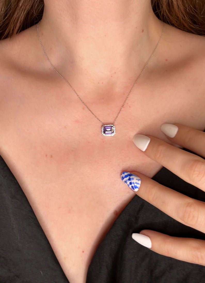 Lilac Amethyst Stone Necklace - ARTSY SILVER