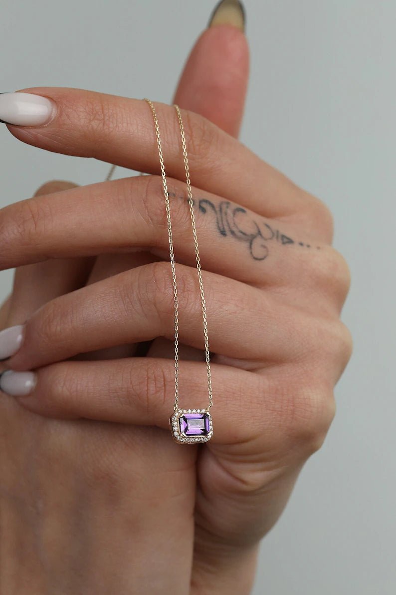 Lilac Amethyst Stone Necklace - ARTSY SILVER