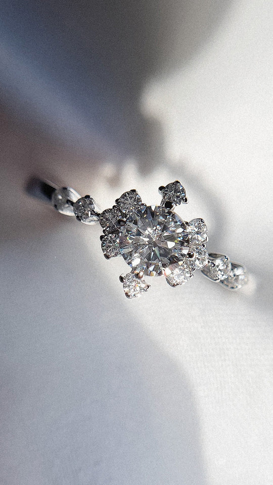 Amour Zircon Stones Silver Ring