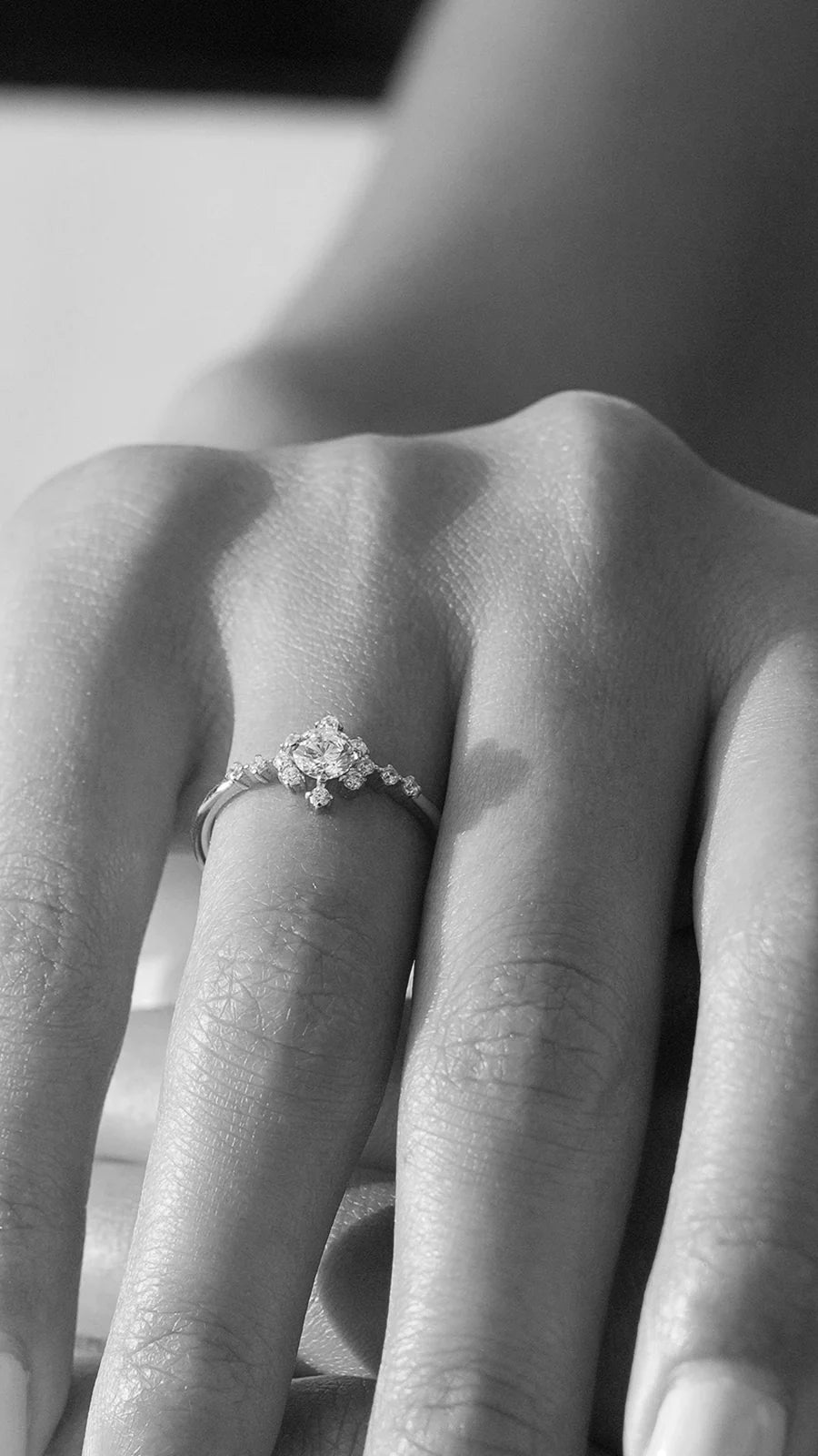 Amour Zircon Stones Silver Ring - ARTSY SILVER