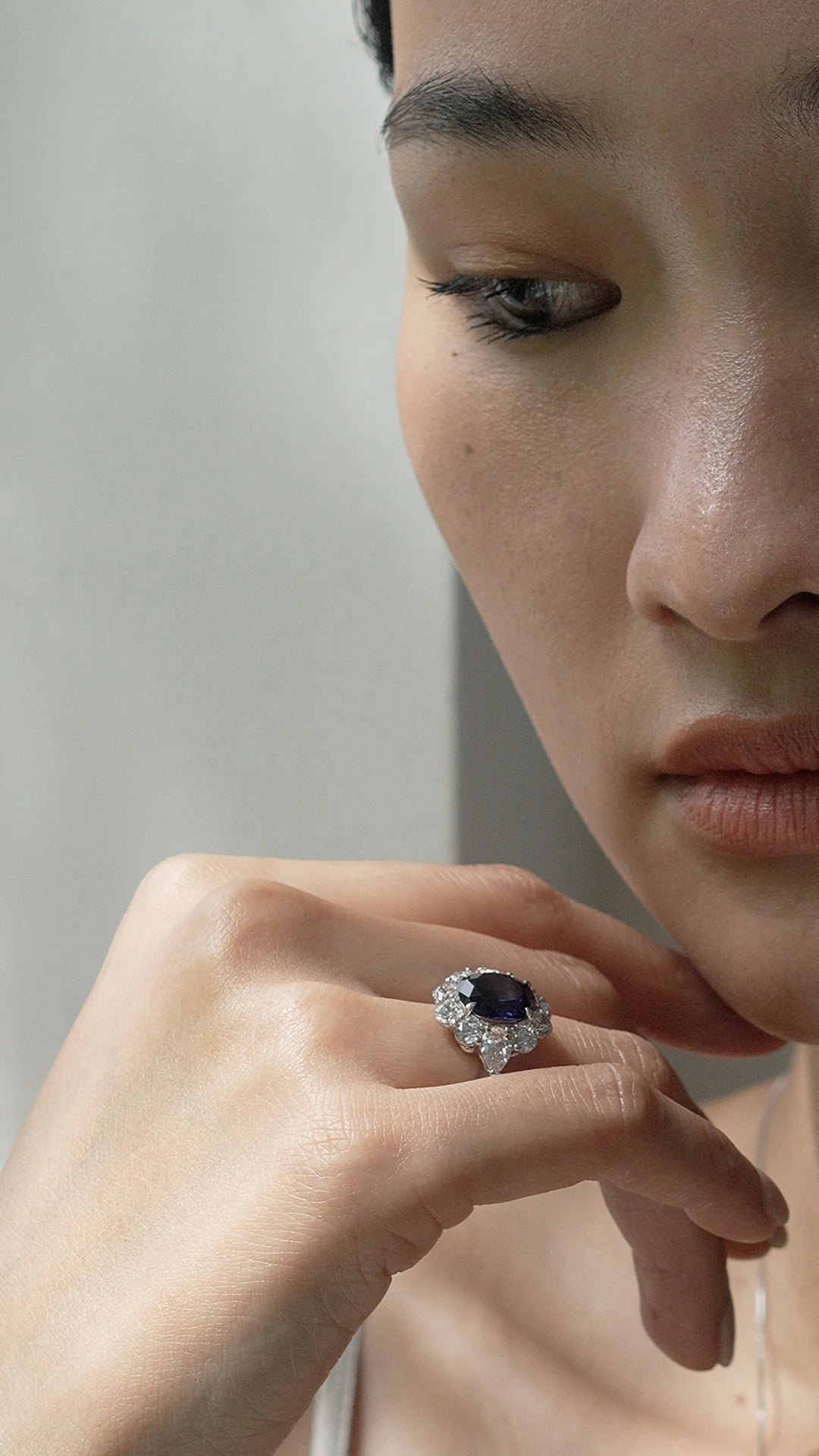 Art Deco Blue Sapphire Ring - ARTSY SILVER