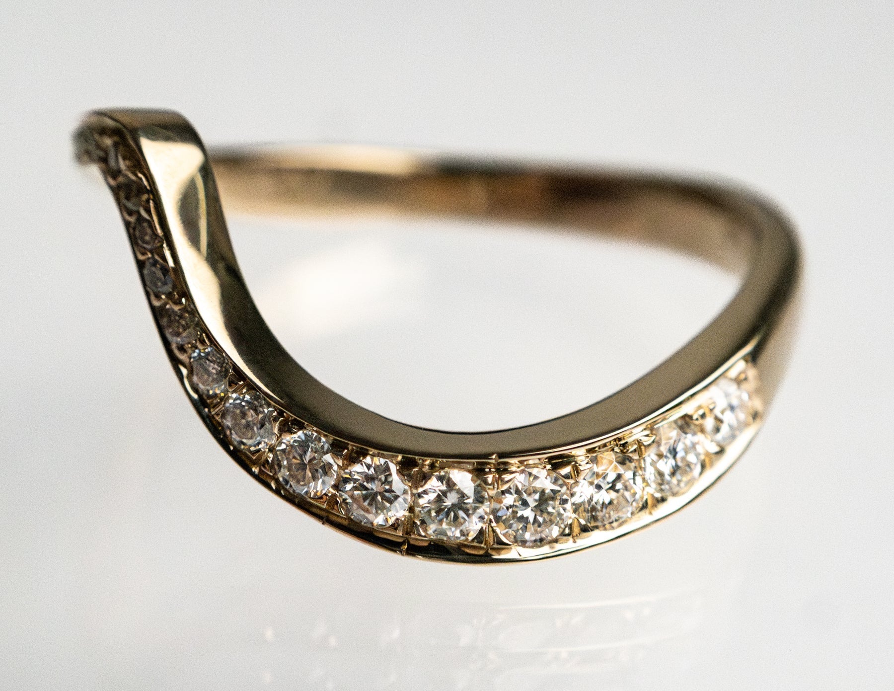 Dome Figure Pave Zircon Ring - ARTSY SILVER