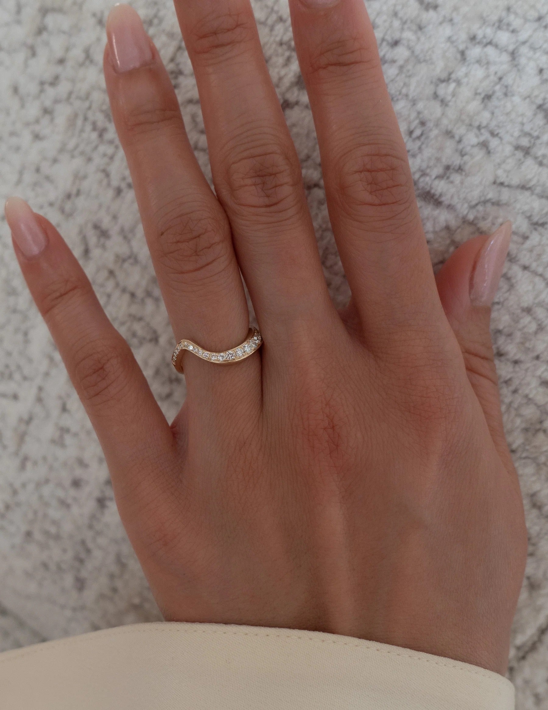 Dome Figure Pave Zircon Ring - ARTSY SILVER