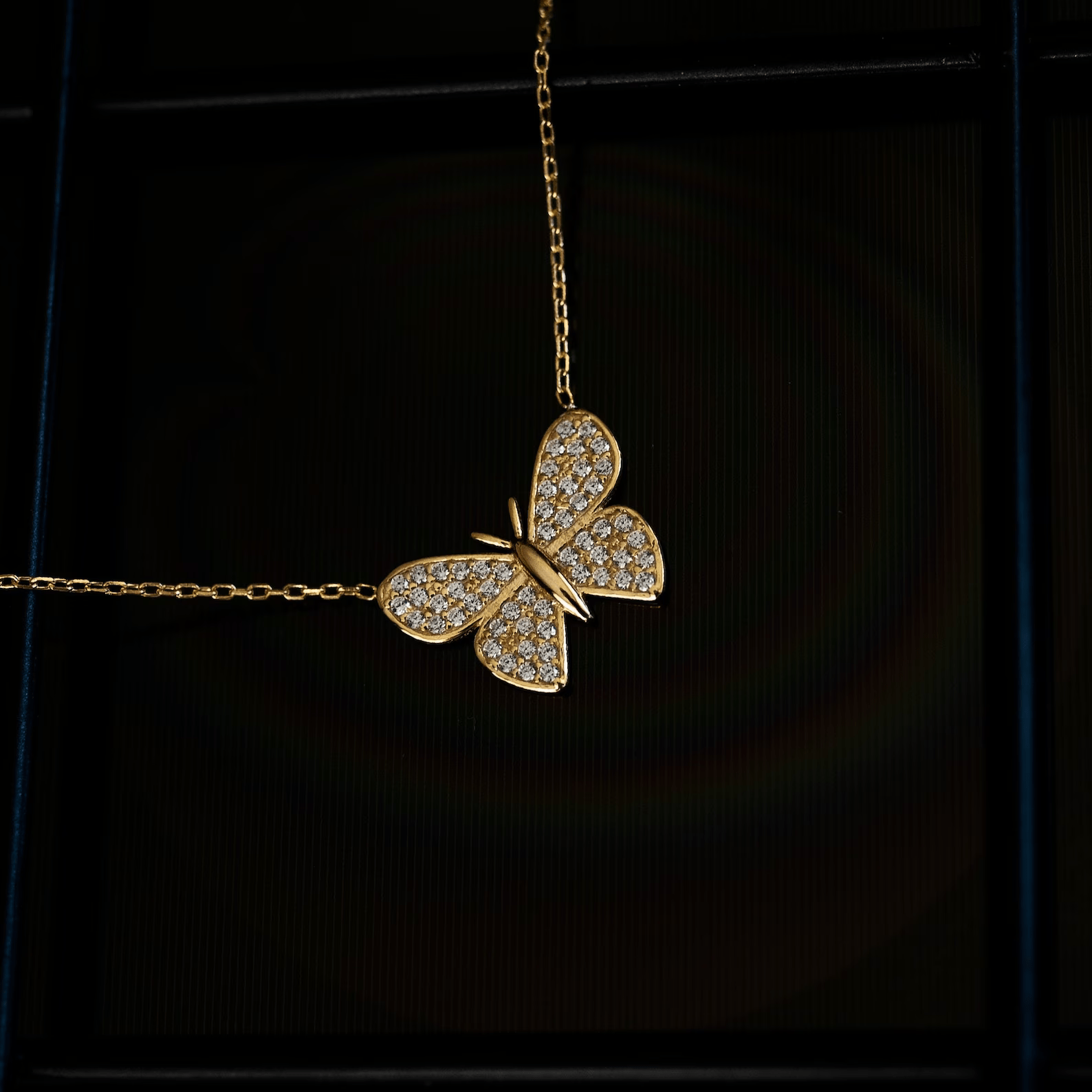 Butterfly Necklace Gold Plating - ARTSY SILVER