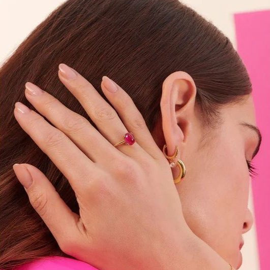 Glossy Ruby Cabochon Ring - ARTSY SILVER