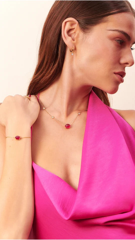 Glossy Ruby Cabochon Necklace