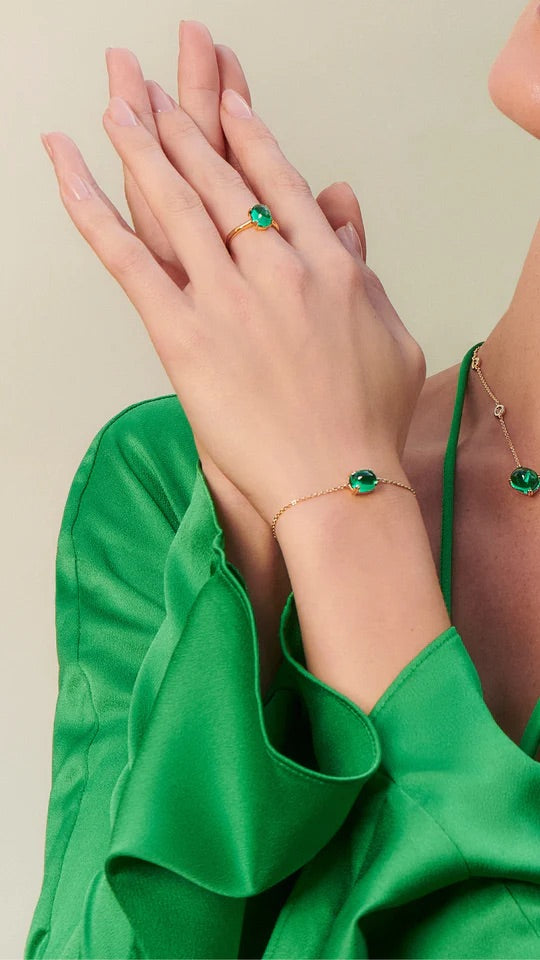 سوار الزمرد اللامع