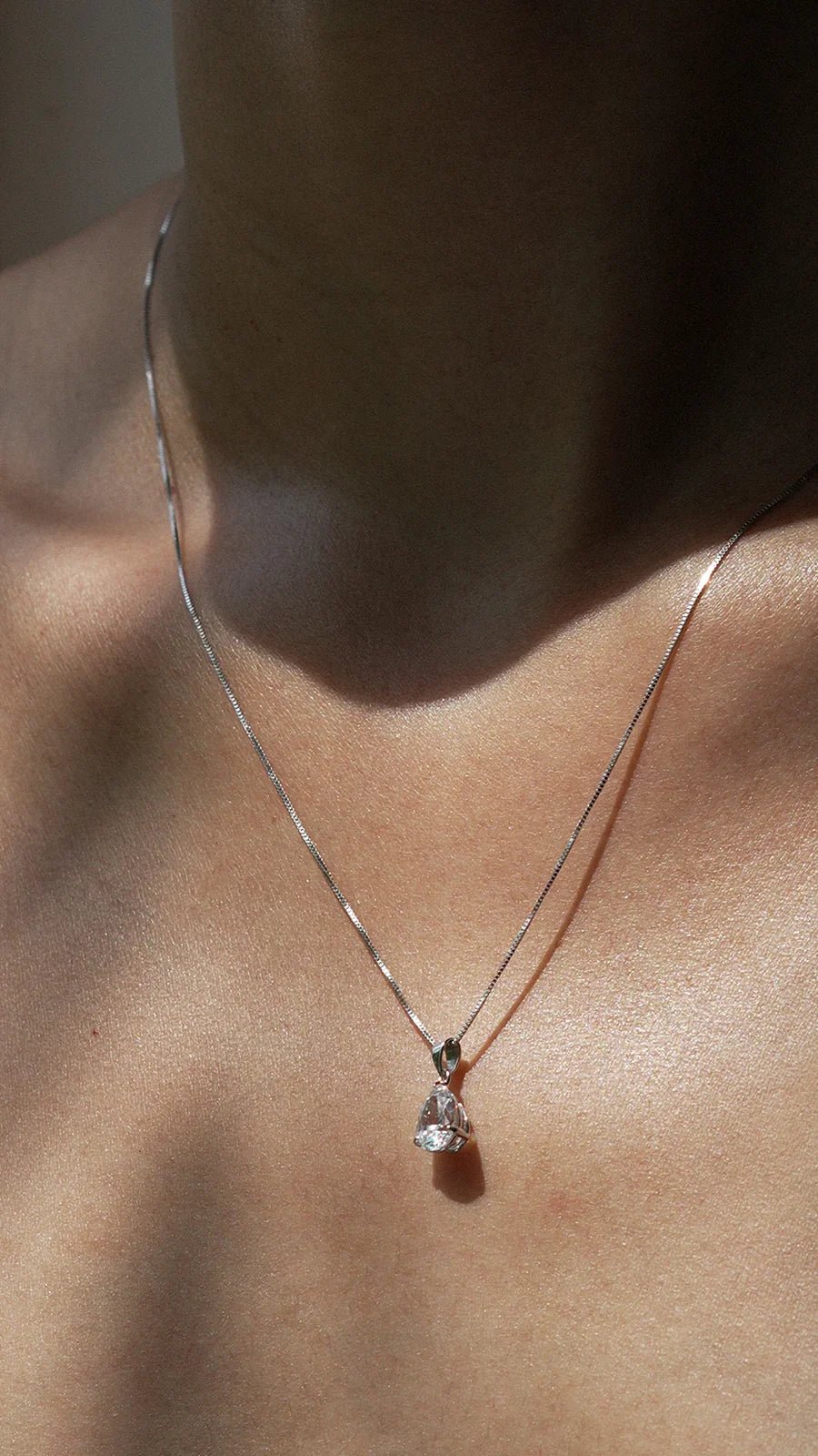 Chic Charm Silver Necklace - ARTSY SILVER