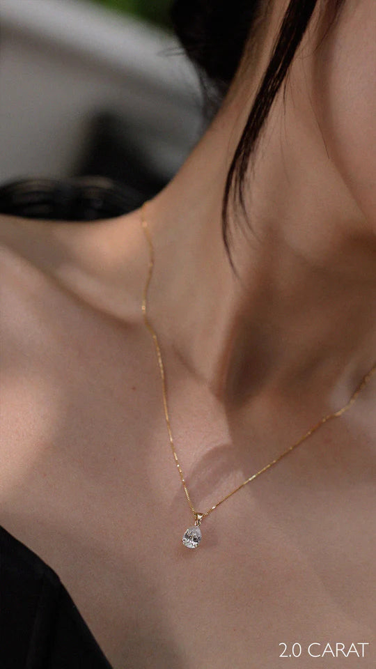 <tc>قلادة الملاك مطلية بالذهب </tc>