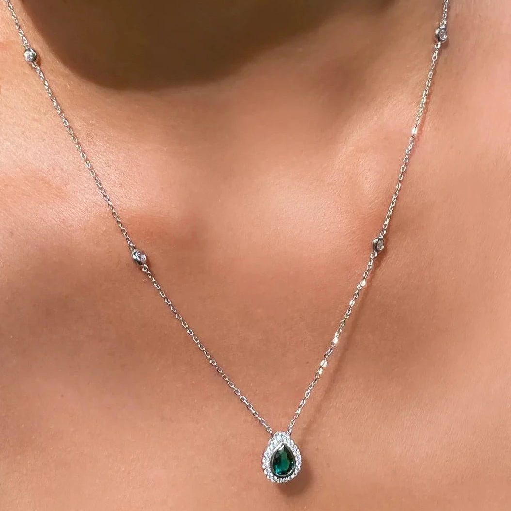 Grace Kelly Emerald Necklace - ARTSY SILVER