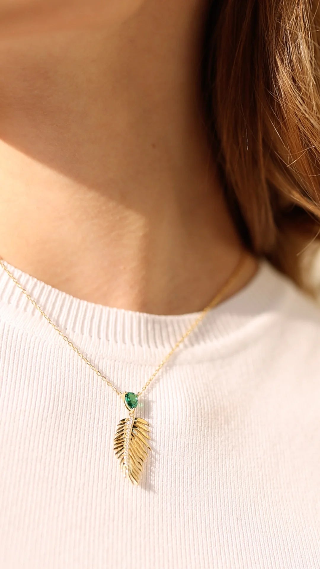 Palma Emerald Stone Necklace - ARTSY SILVER