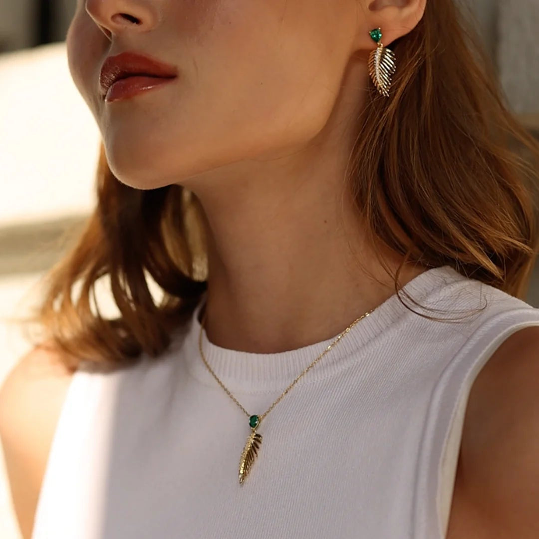 Palma Emerald Stone Necklace - ARTSY SILVER