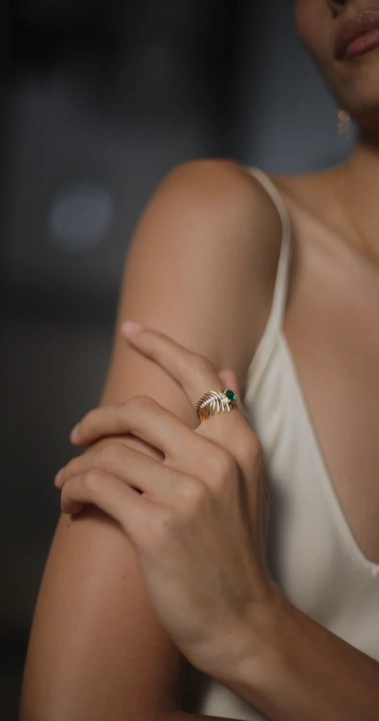 Emerald Stone Palma Ring