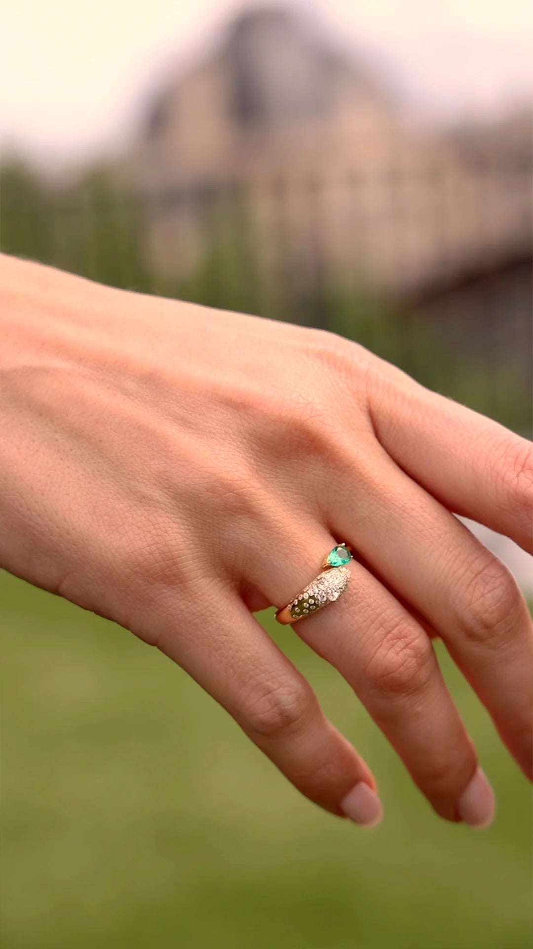 Emerald Stone Tiger Ring