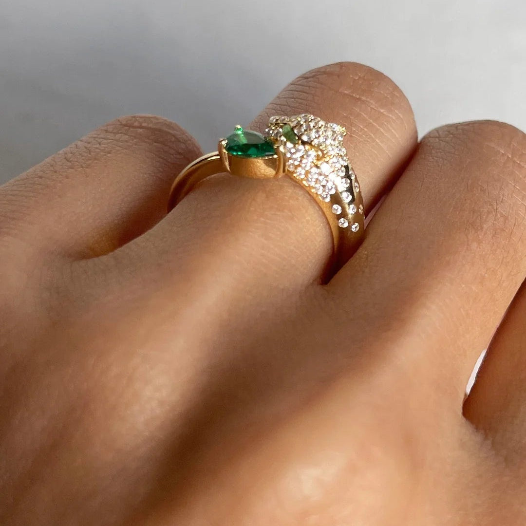 Emerald Stone Tiger Ring - ARTSY SILVER