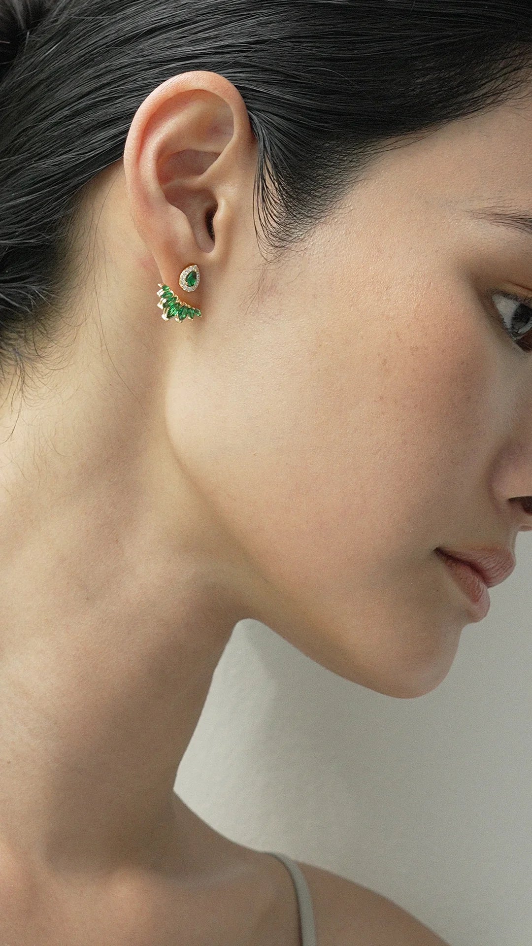 EMERALD STONE EAR JACKETS