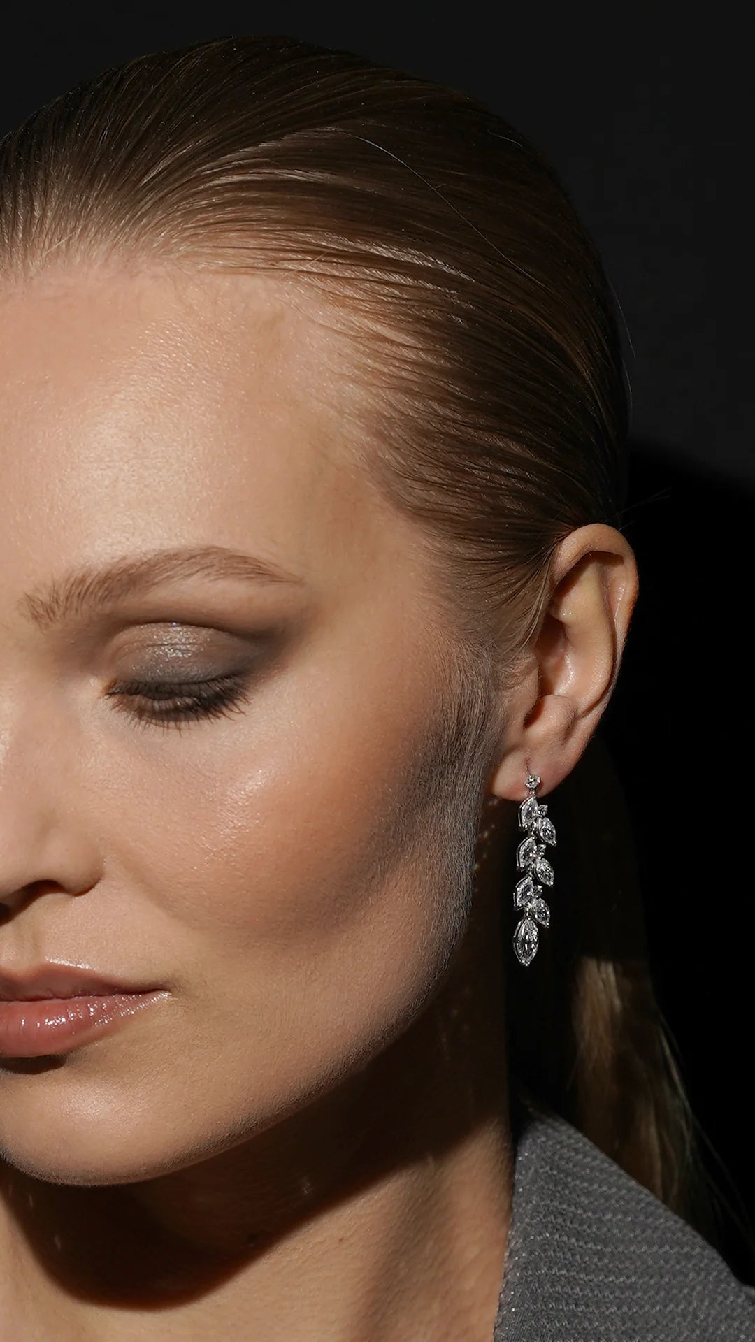 Enchanted White Zircon Earrings - ARTSY SILVER