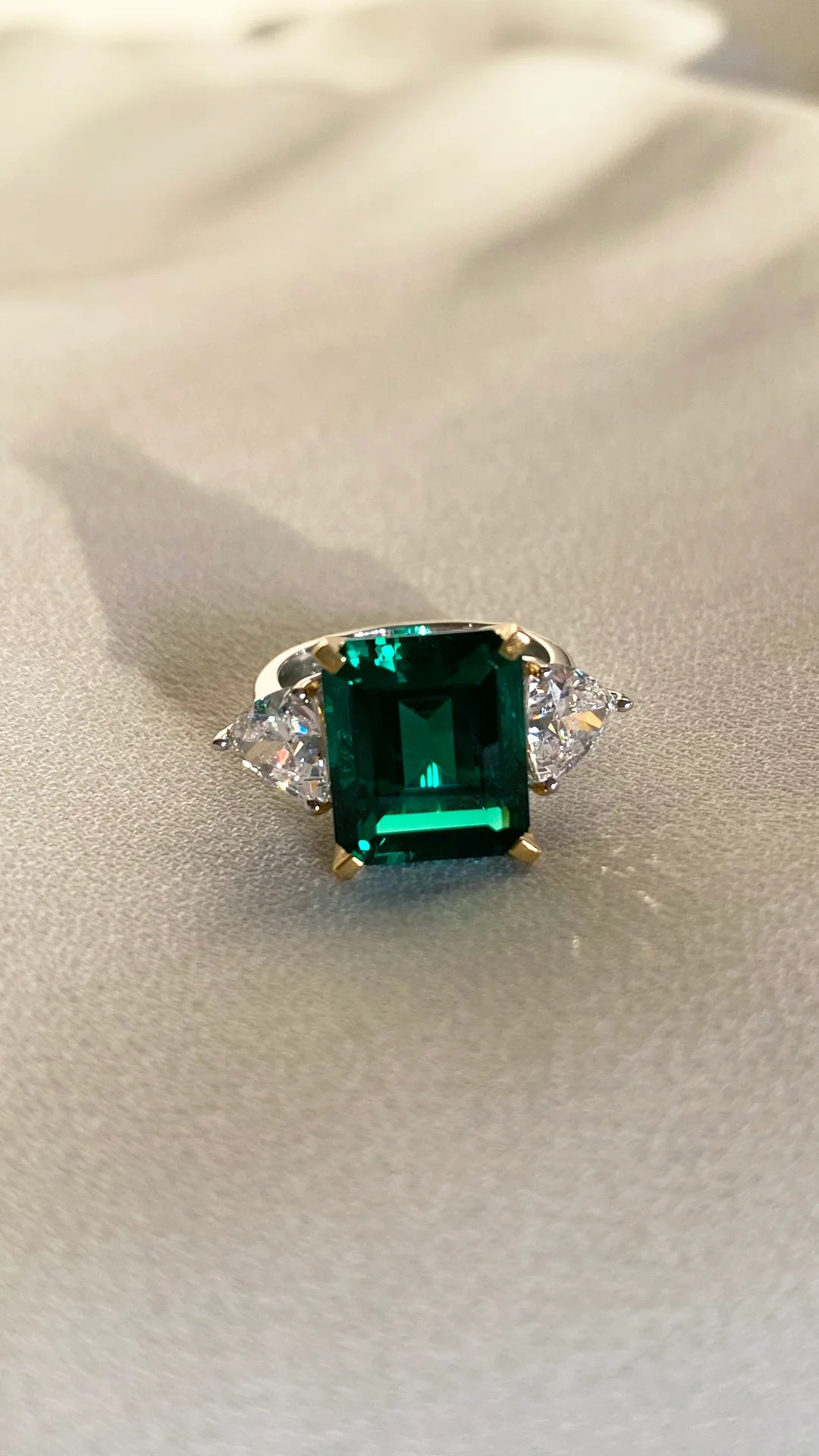 Fancy Emerald Stone Ring