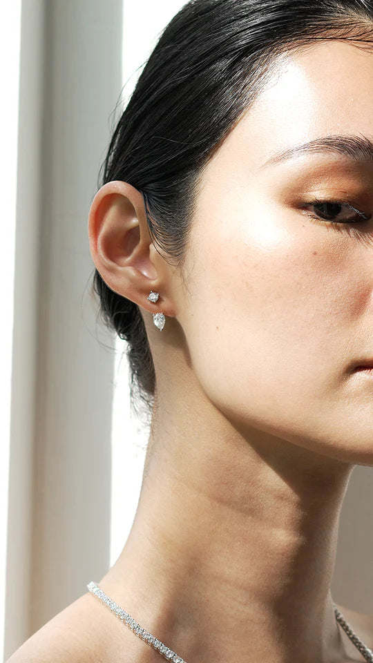 أقراط أذن الصف الأمامي