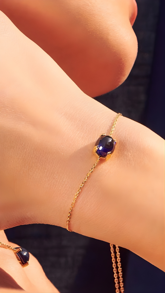 Glossy Cabochon Blue Bracelet
