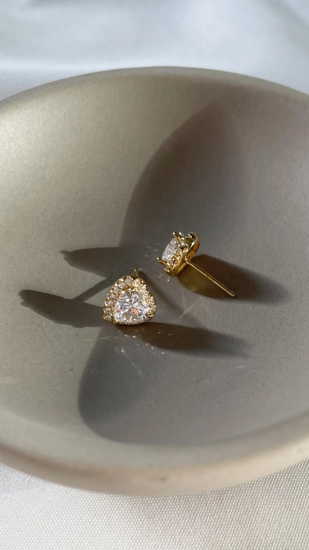 Sweet Heart Gold Plating Earrings - ARTSY SILVER