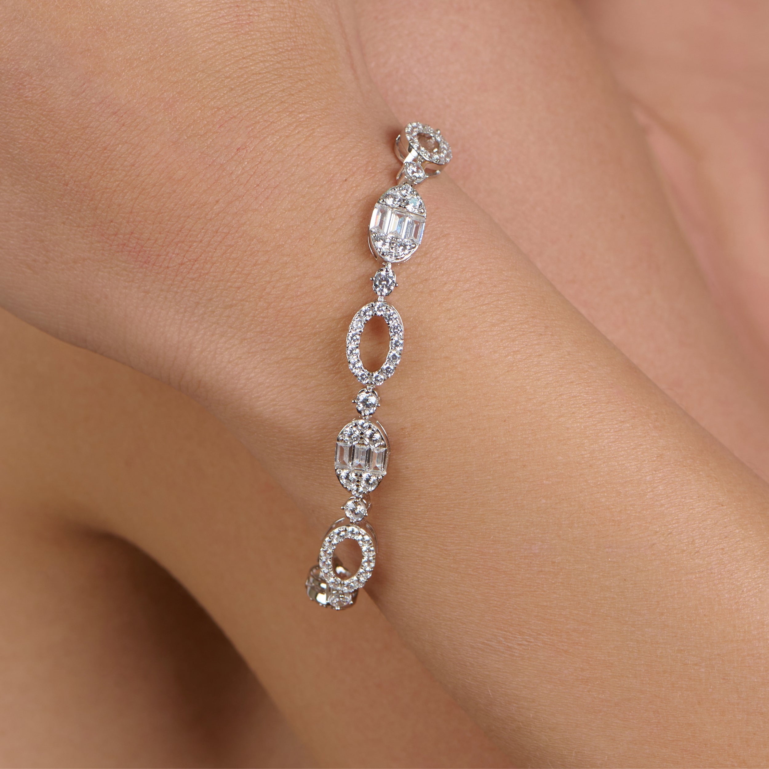 Heritage Oval Bracelet