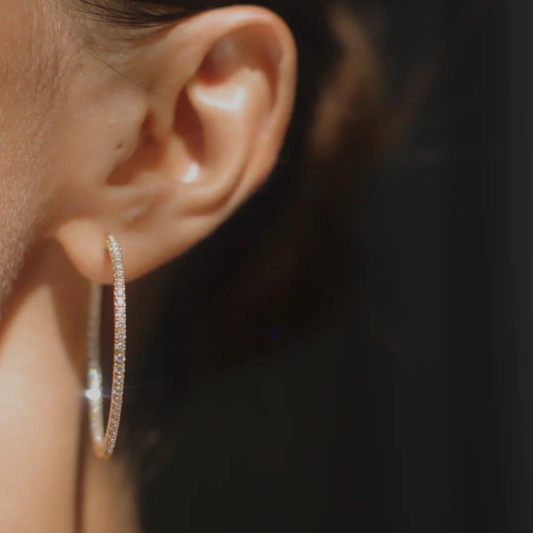 Art Of Dazzle Necklace And Earrings Set - ARTSY SILVER