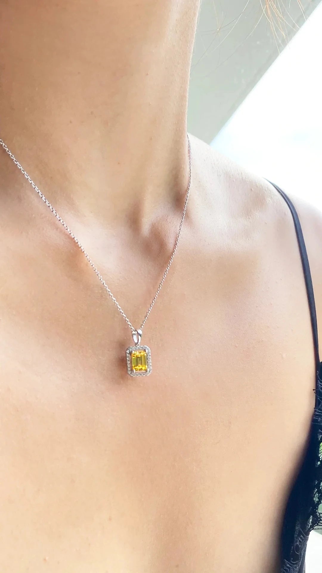 Leone Yellow Borderset Necklace - ARTSY SILVER