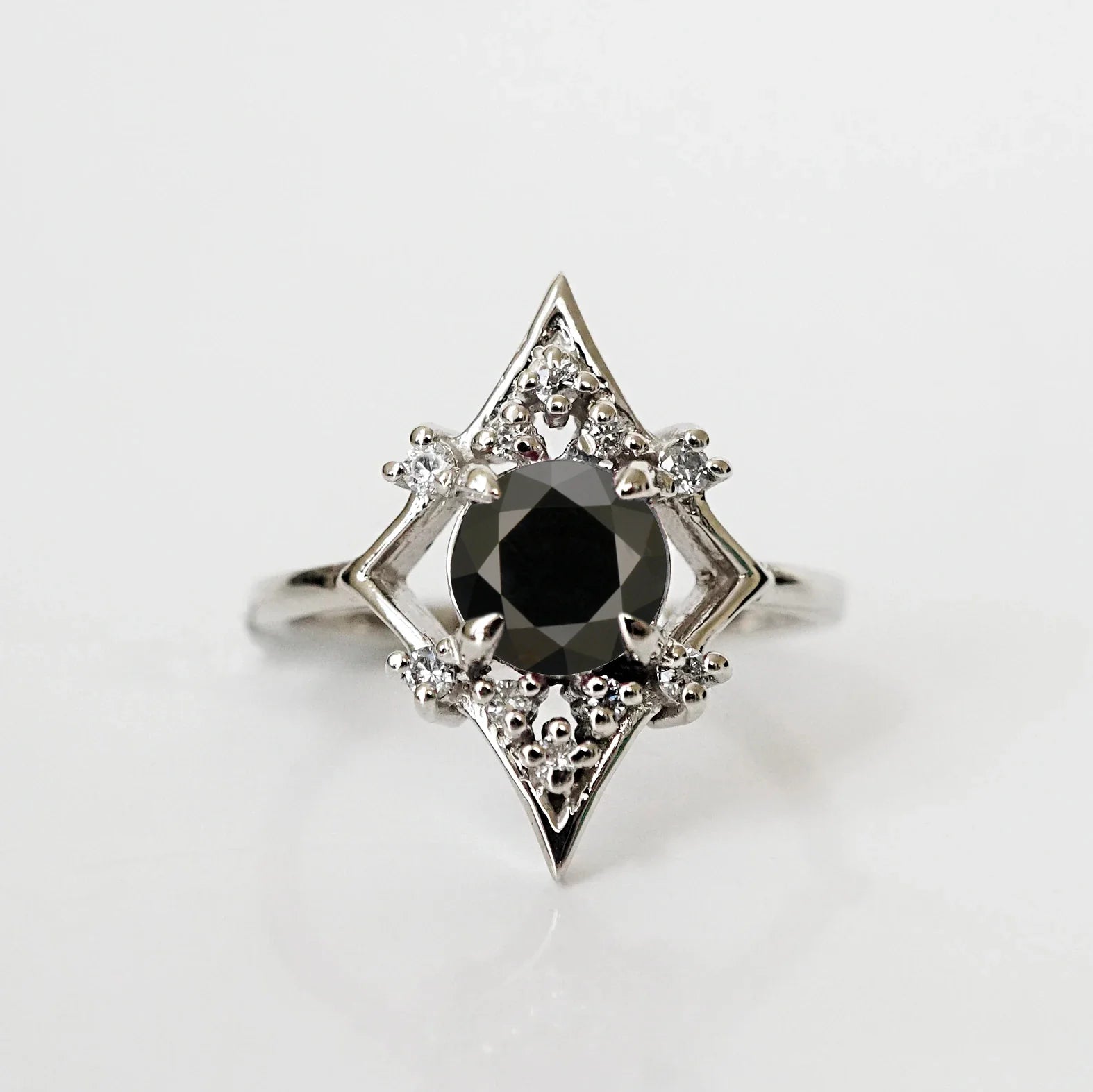 Lovers Shield Black Stone Ring