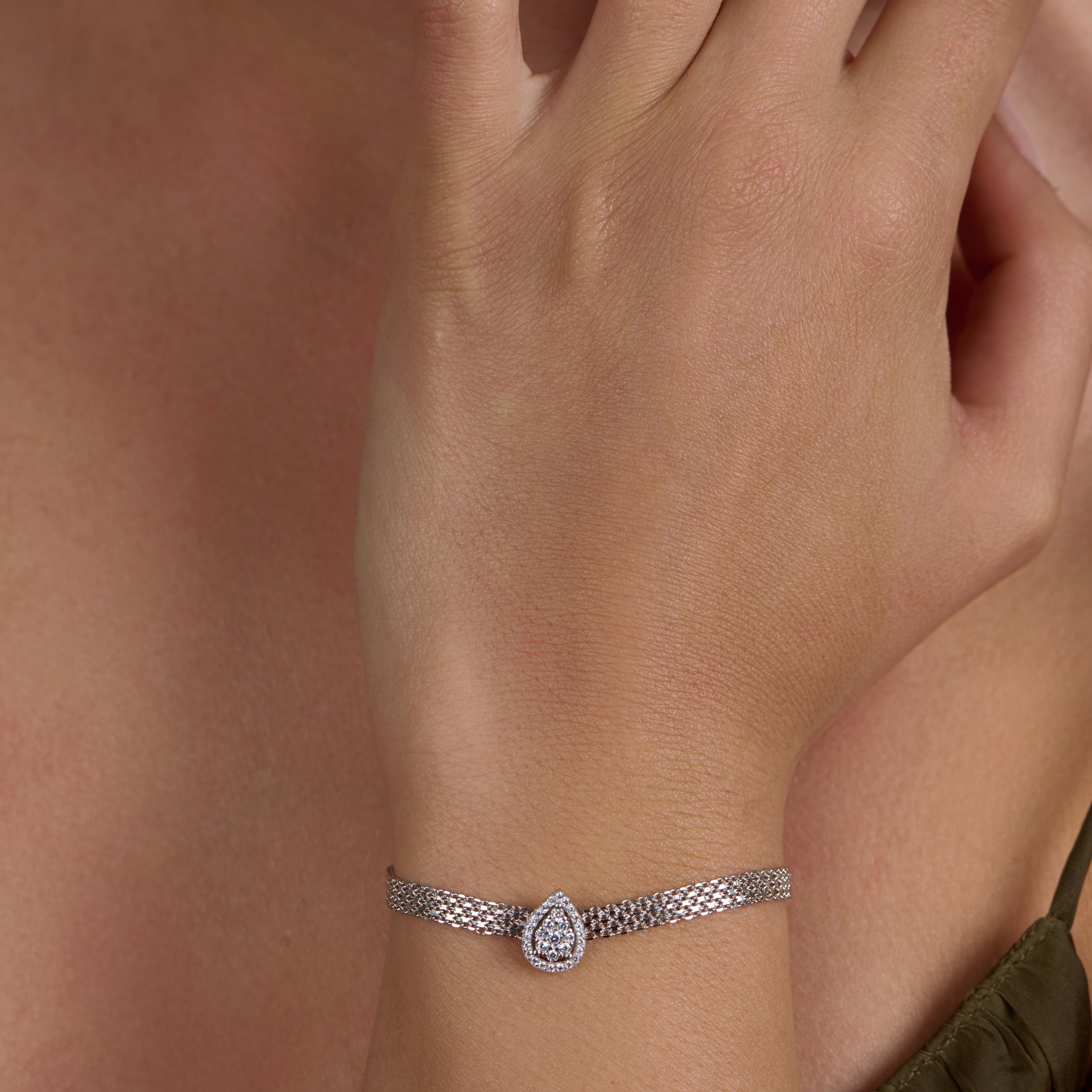 Luminous Drop Bracelet