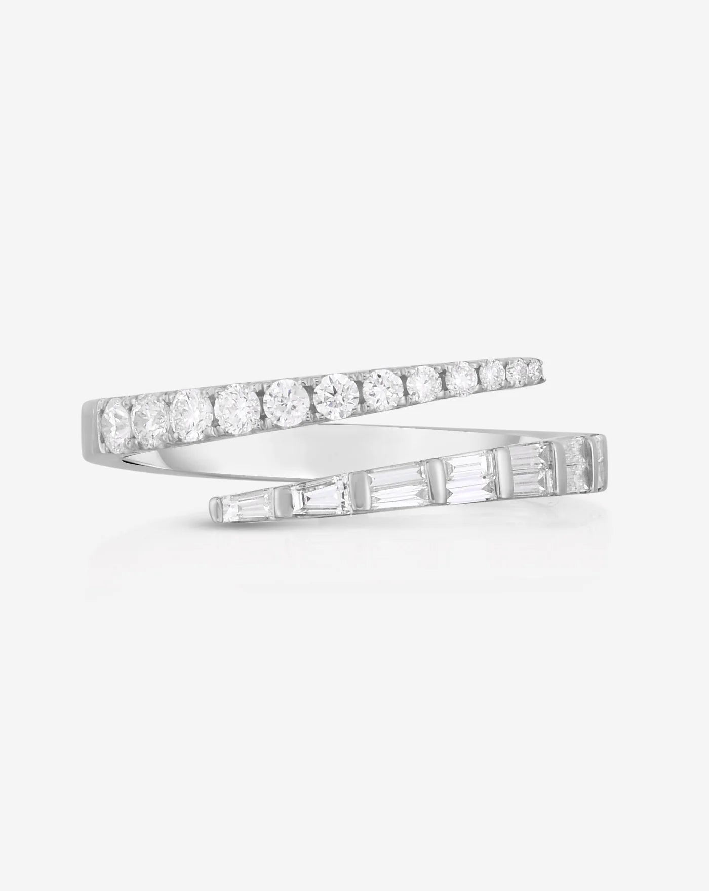 Diva Spark Zircon Silver Ring - ARTSY SILVER