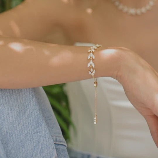 Enchanted Gold Plated Bracelet - ARTSY SILVER