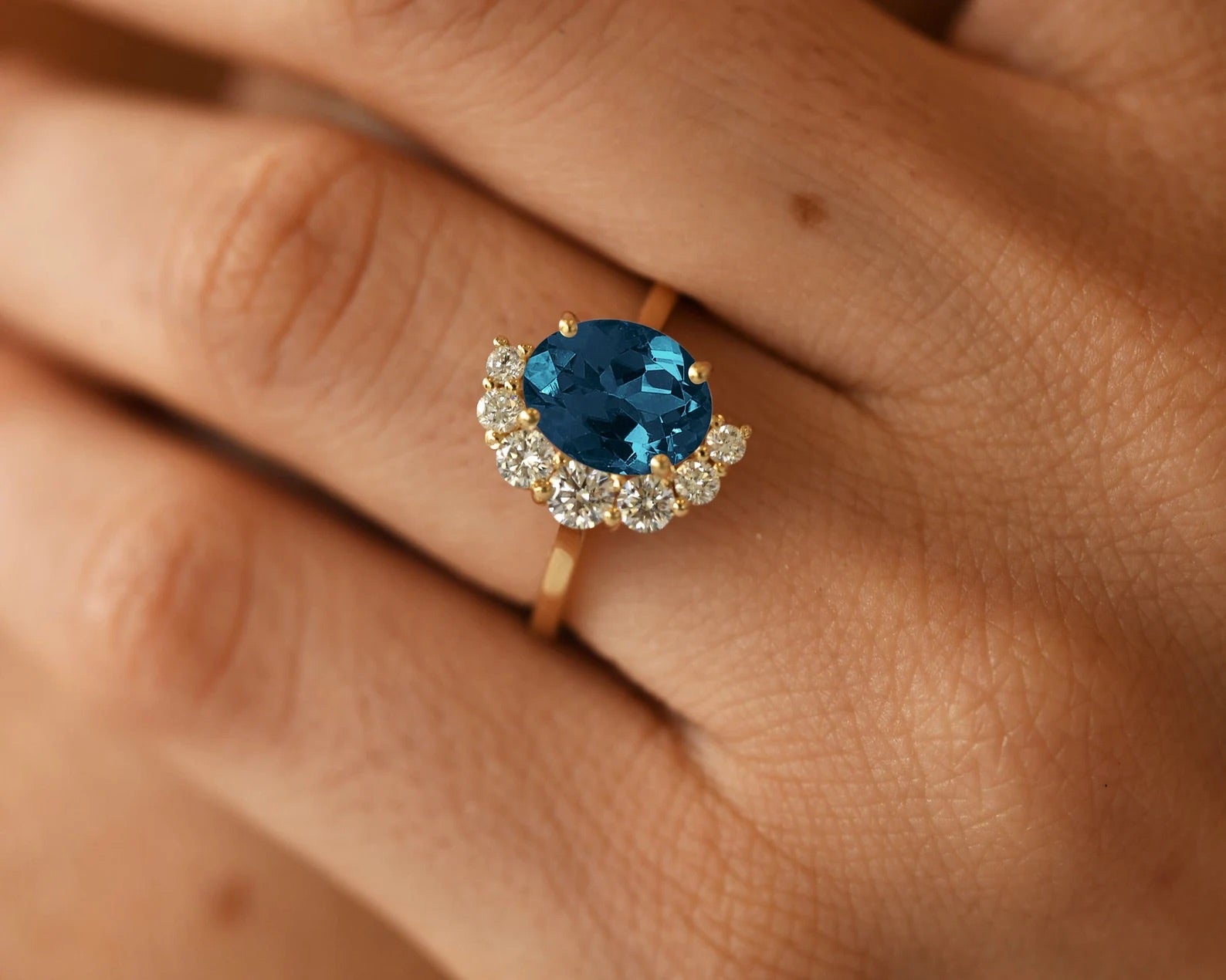 Moonlight Oval London Blue Topaz Ring - ARTSY SILVER