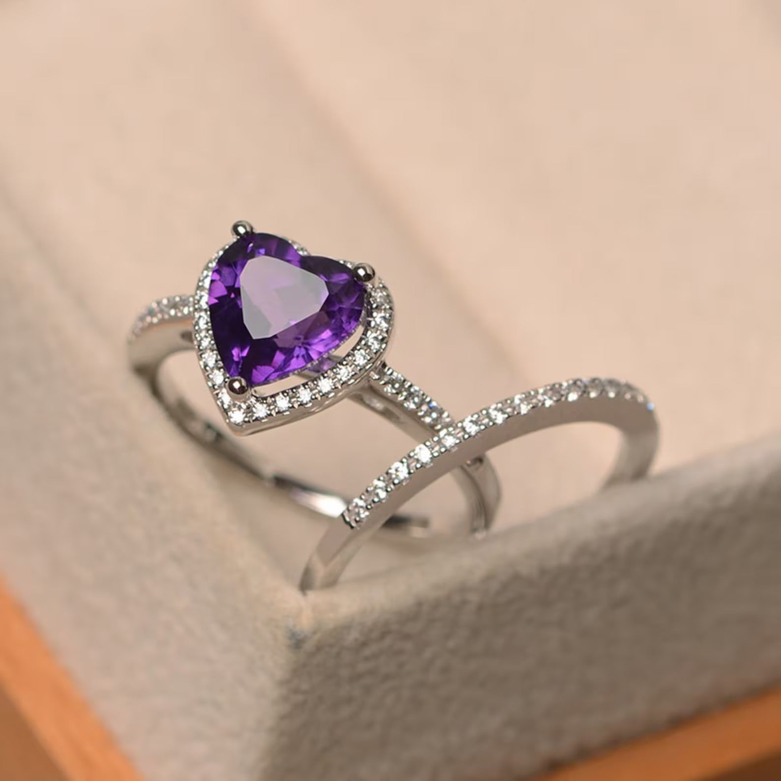 Mi Amor Amethyst Stone 2 Set Ring - ARTSY SILVER