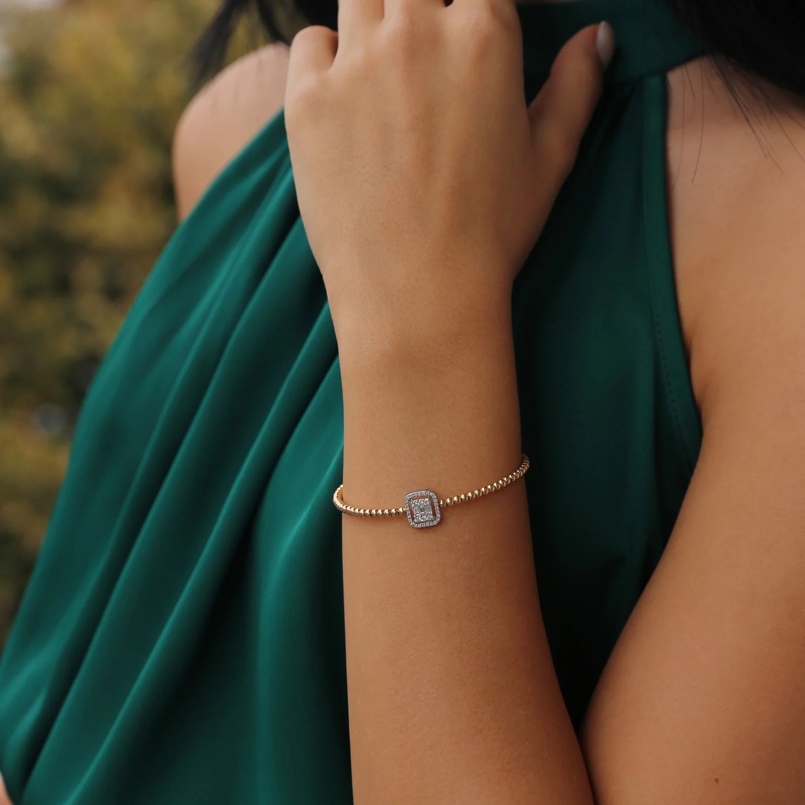 Miss Iconic Zircon Bangle - ARTSY SILVER
