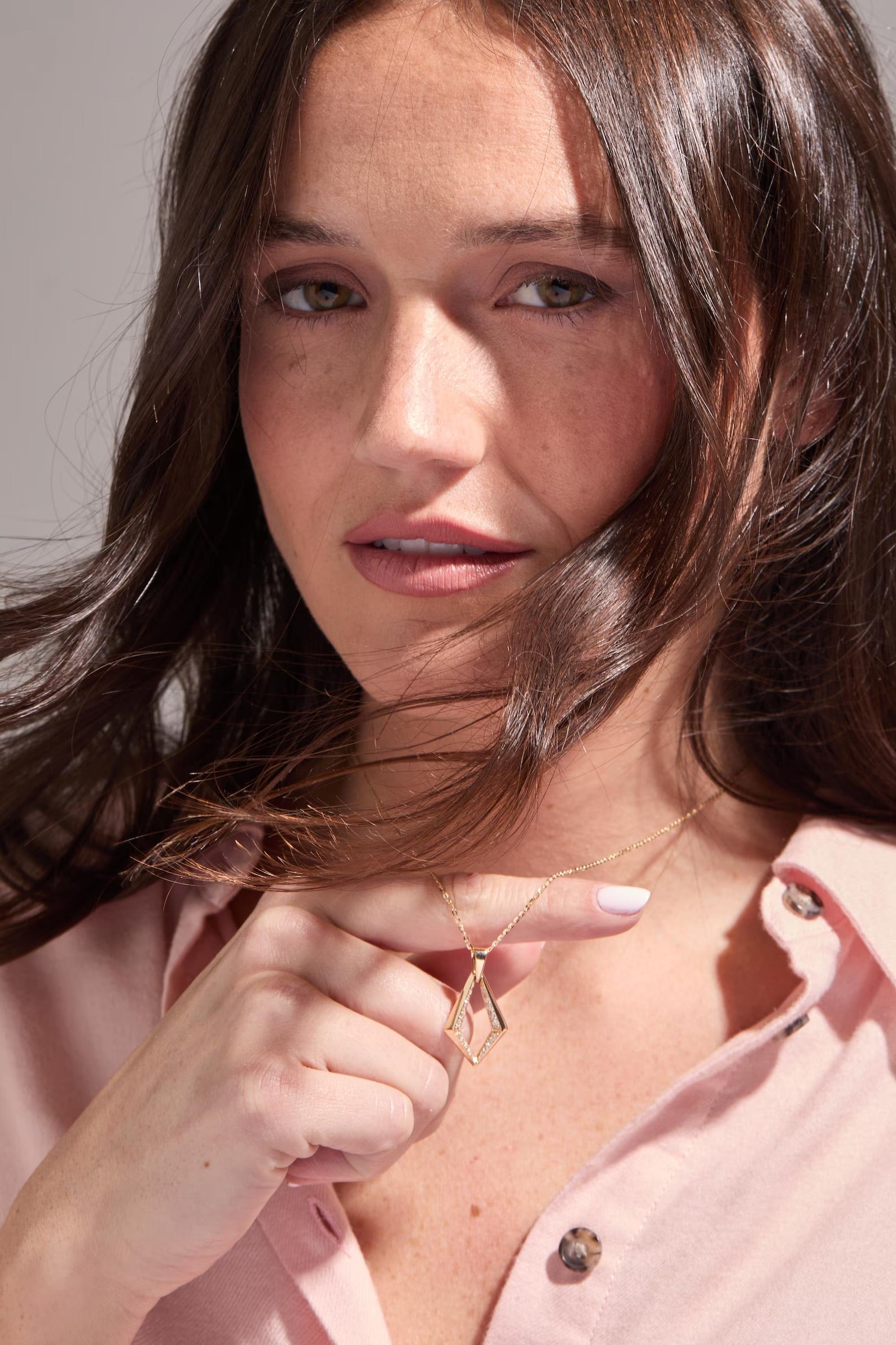 قلادة فورتشن بوابة الزركون