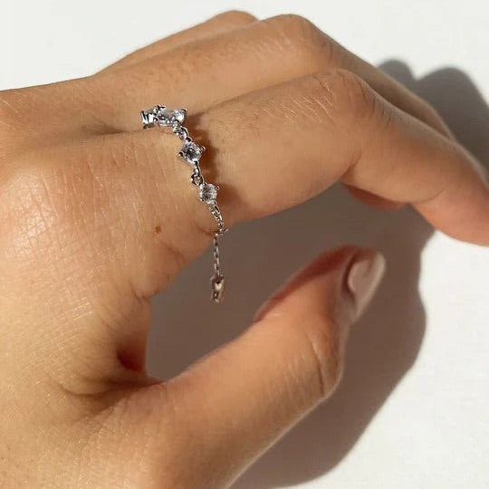 Multi Zircon Chain Ring Silver - ARTSY SILVER