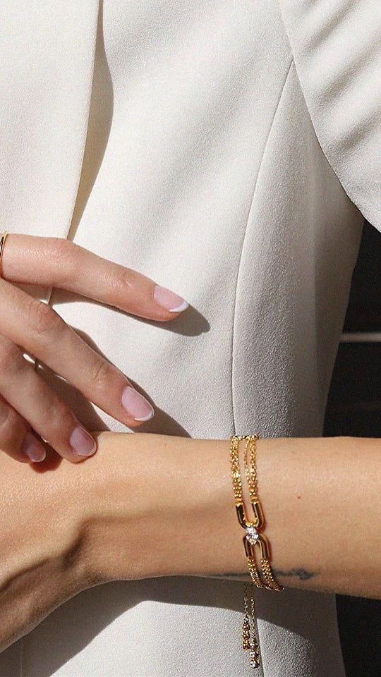 سوار متعدد السلاسل من حجر الزركون