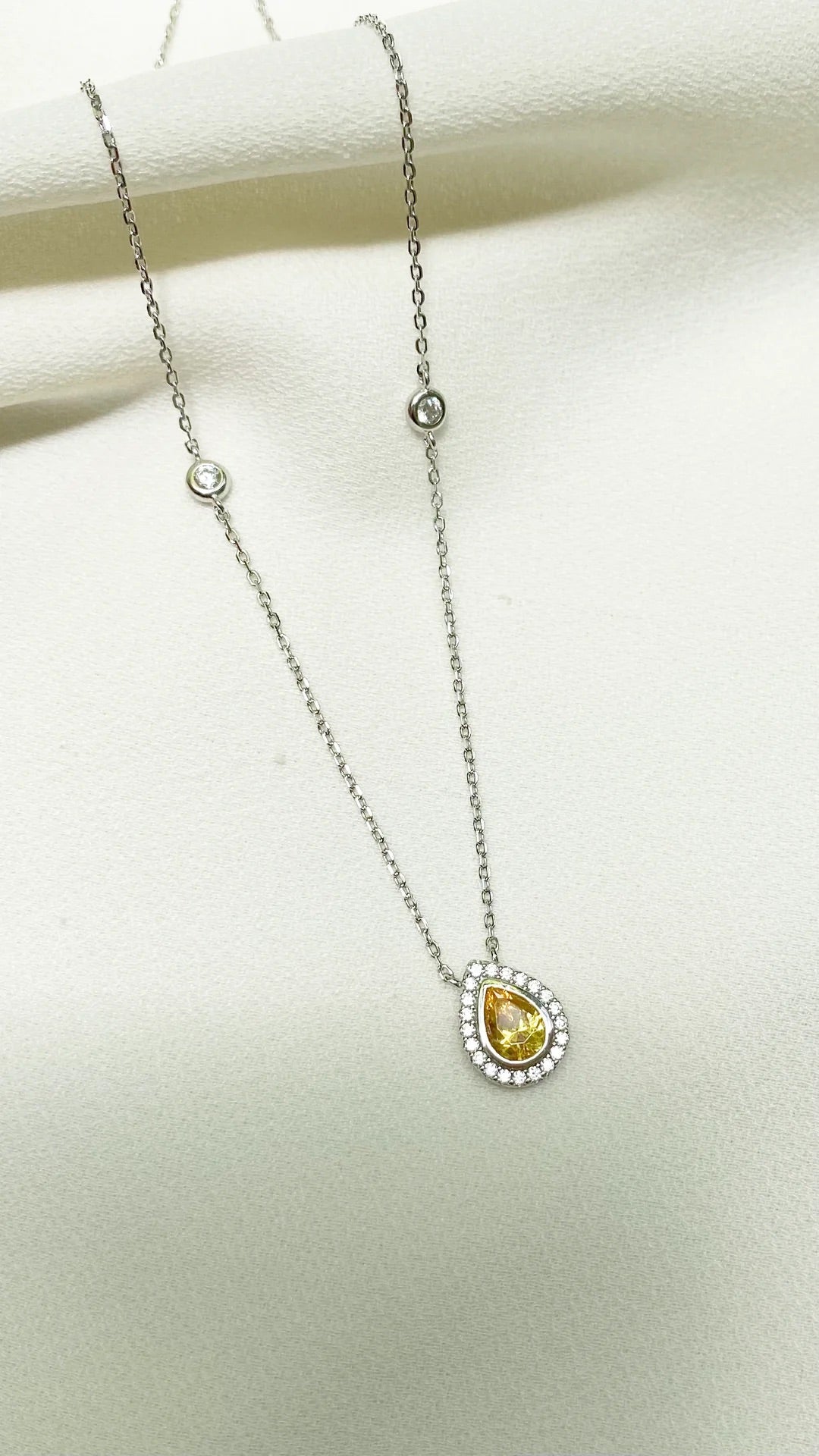 Pastille Yellow Zircon Necklace - ARTSY SILVER