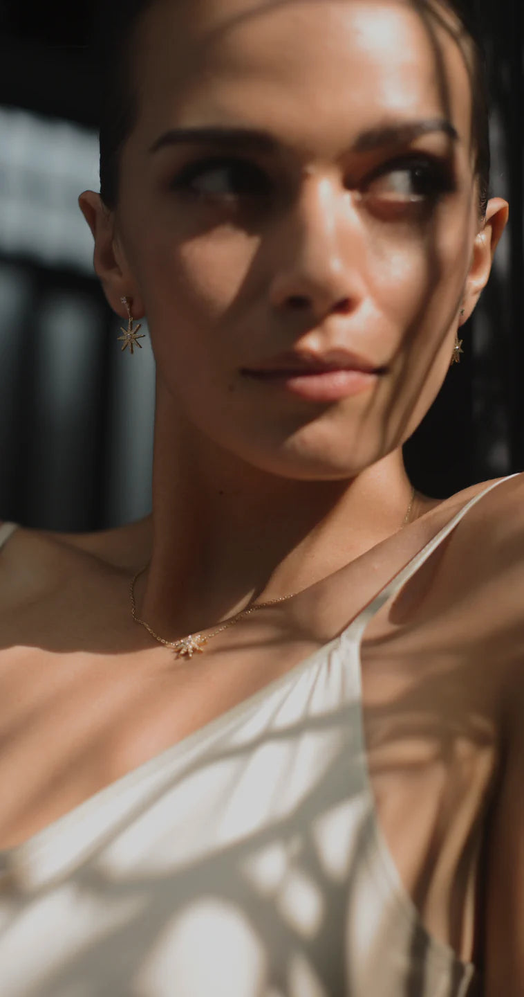 Pole Star Fancy Necklace Gold Plating