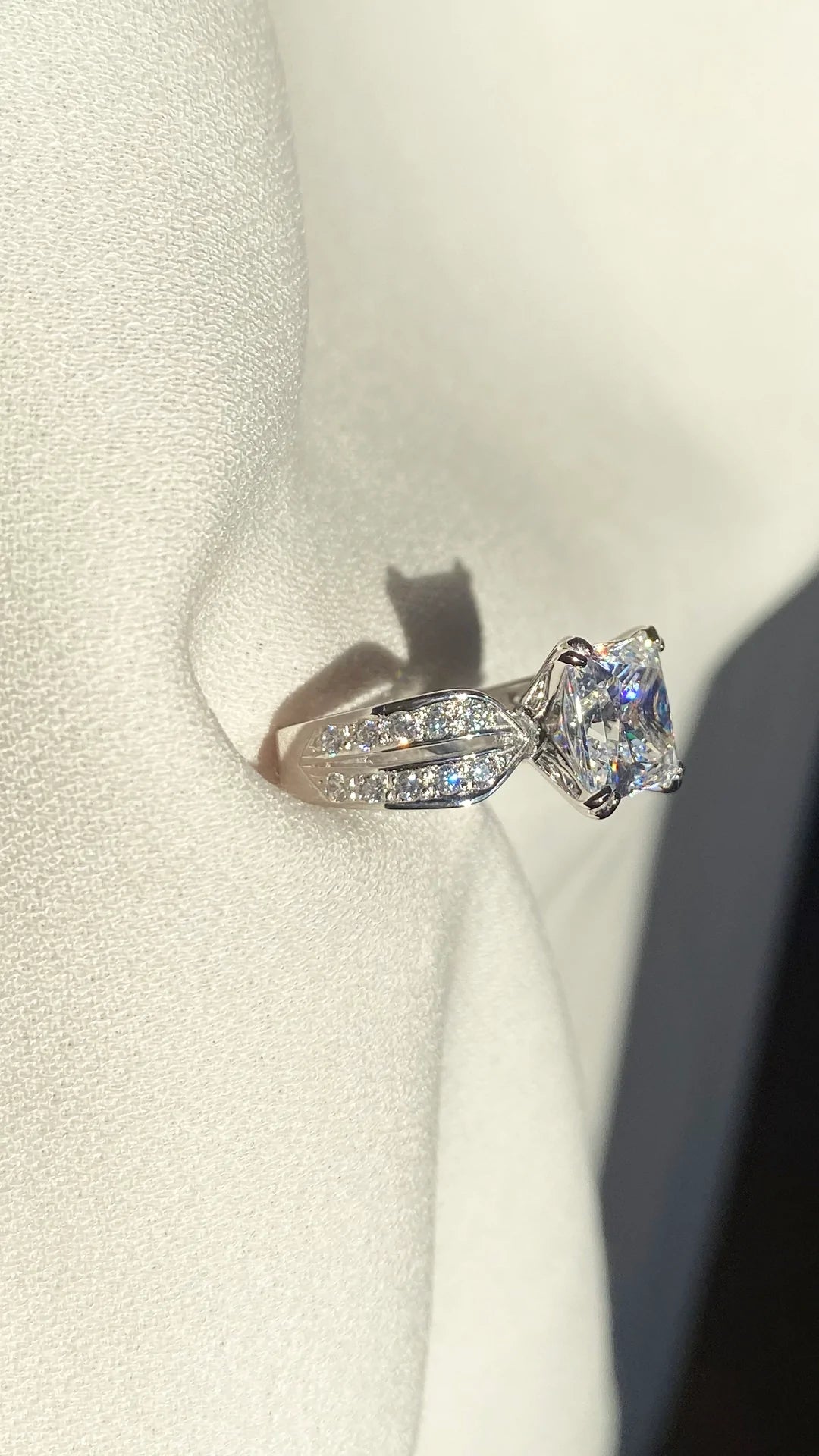 All Eyes On You Zircon Ring - ARTSY SILVER