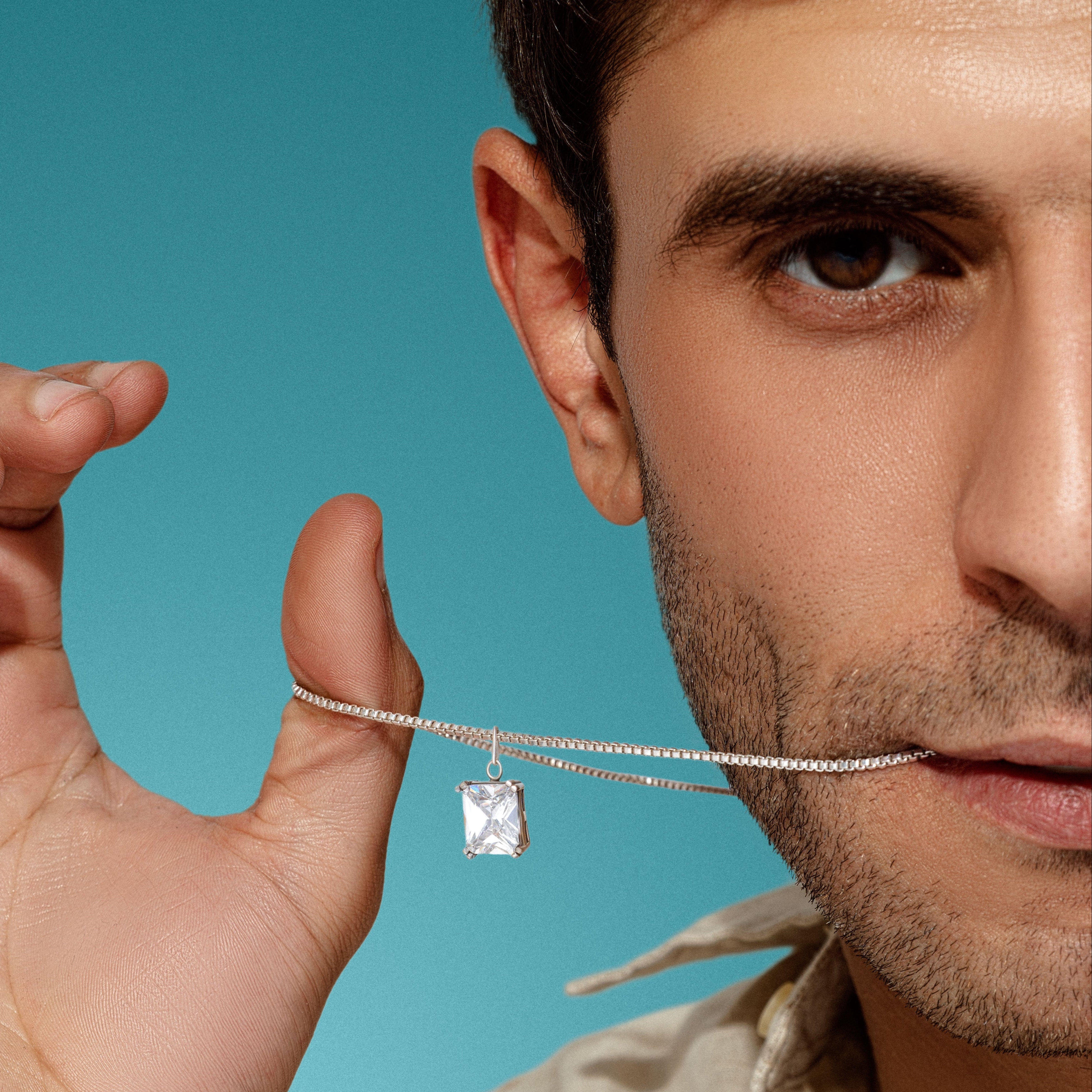 Snatch Necklace - ARTSY SILVER