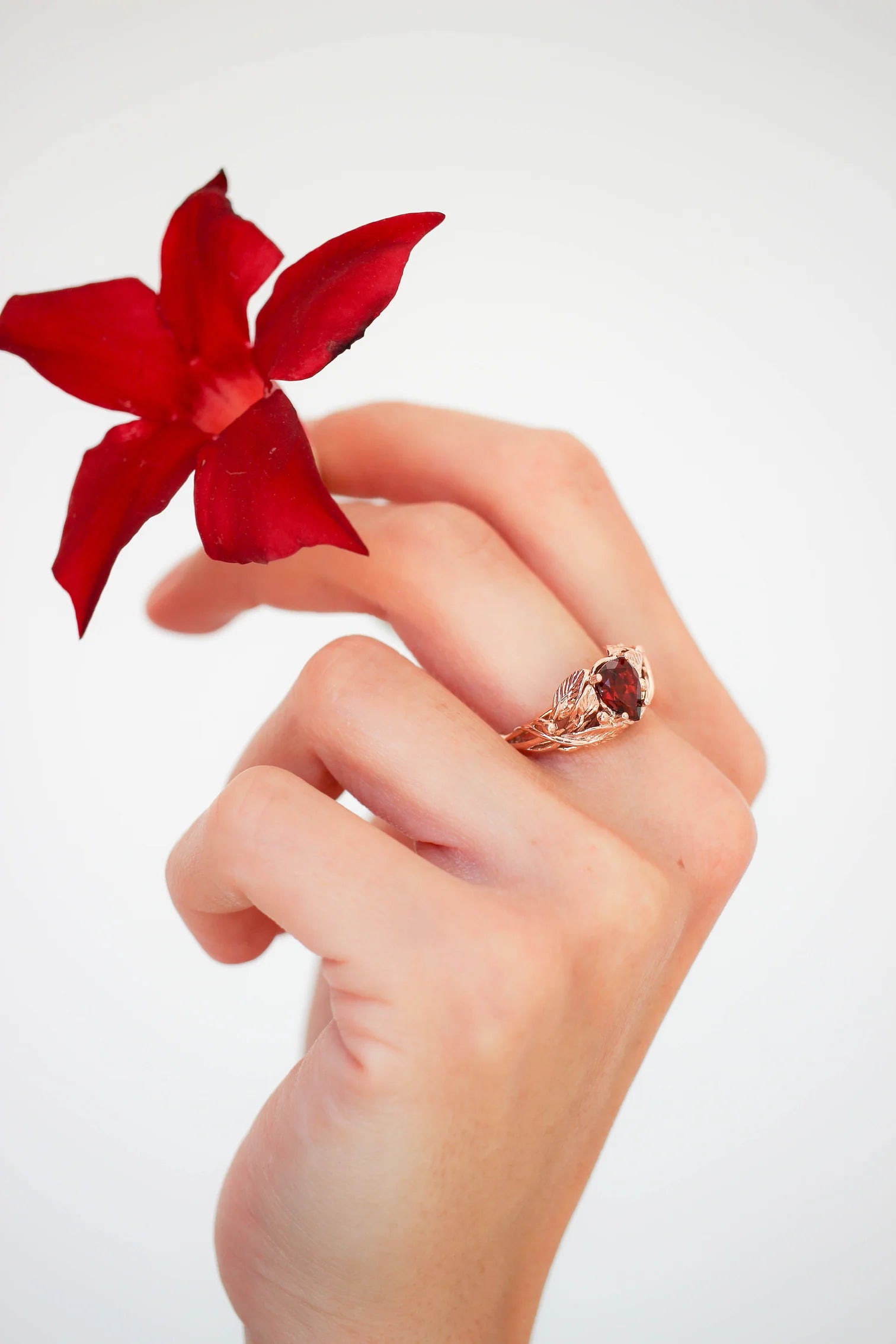 Red garnet leaves ring